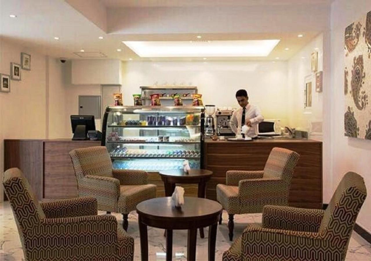 Al Faris 1 Hotel Apartments Dubaj Zewnętrze zdjęcie