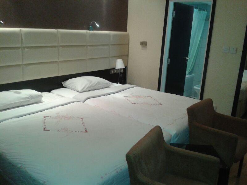 Al Faris 1 Hotel Apartments Dubaj Zewnętrze zdjęcie